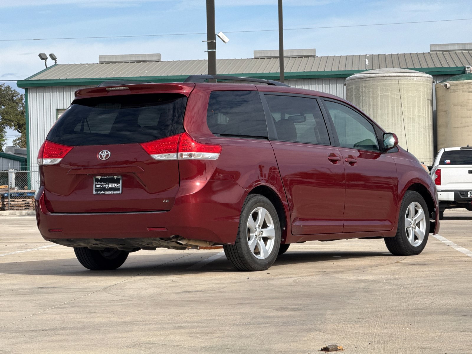 Used 2012 Toyota Sienna LE FWD image 5