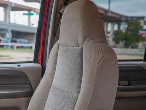 Used 2003 Ford F250 XLT image 23