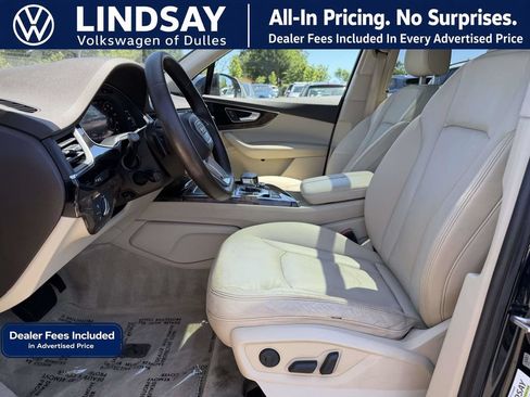 Used 2017 Audi Q7 3.0T Premium Plus w/ Premium Plus Package AWD/4WD image 11