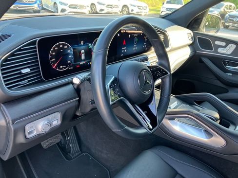Used 2025 Mercedes-Benz GLE 350 4MATIC image 19