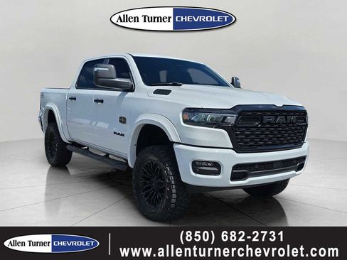 Used 2026 RAM 1500 Big Horn AWD/4WD image 1