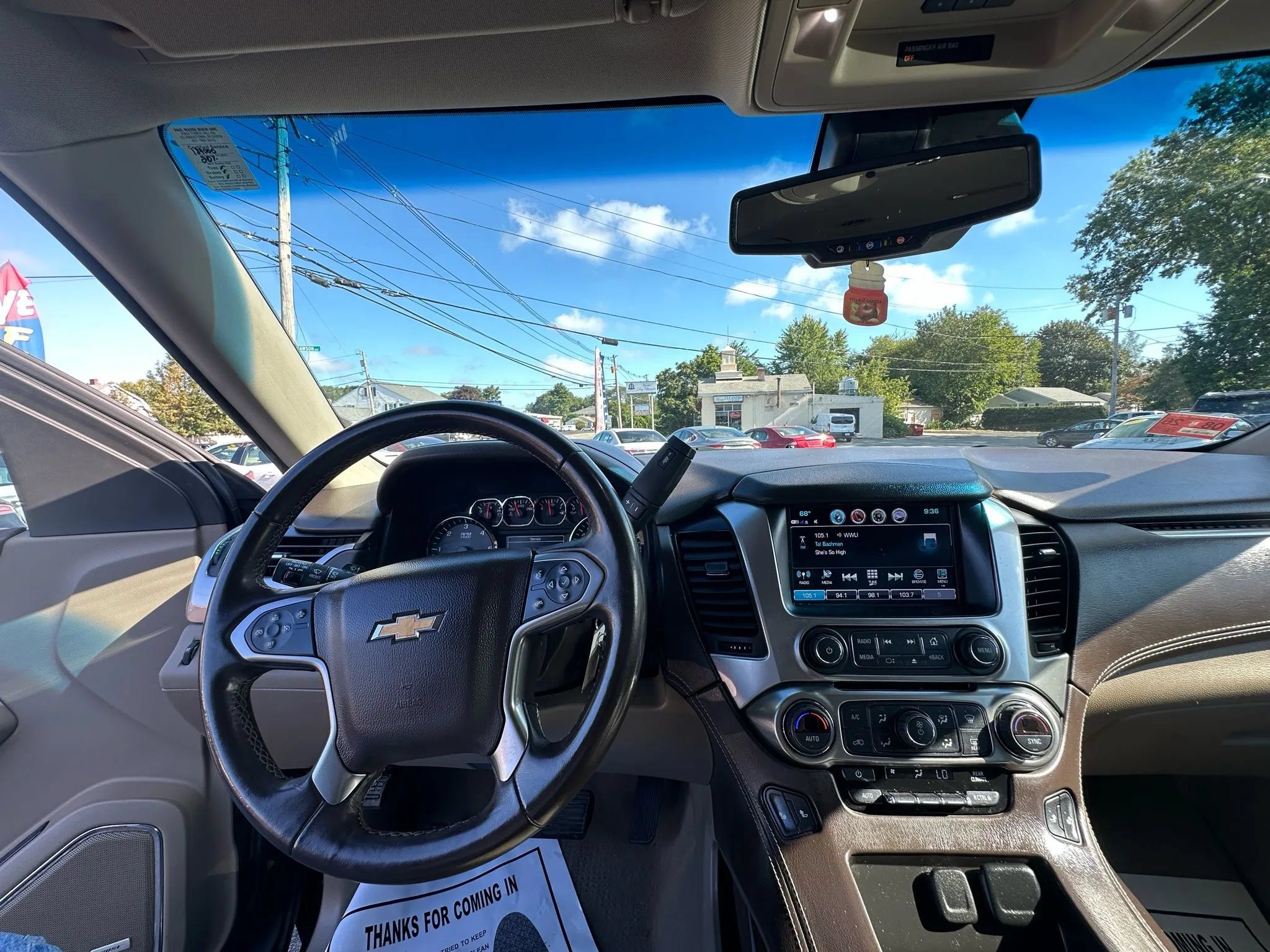 Used 2019 Chevrolet Suburban LT AWD/4WD image 19