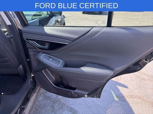 Used 2025 Subaru Outback Limited AWD/4WD image 23