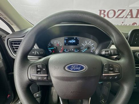 Used 2022 Ford Escape S image 13