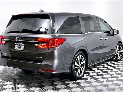 Used 2024 Honda Odyssey Touring image 12