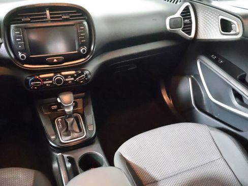 Used 2024 Kia Soul LX w/ Option Group 015 image 30