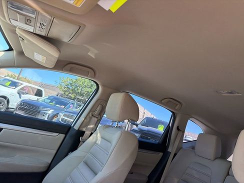 Used 2019 Honda CR-V LX image 7