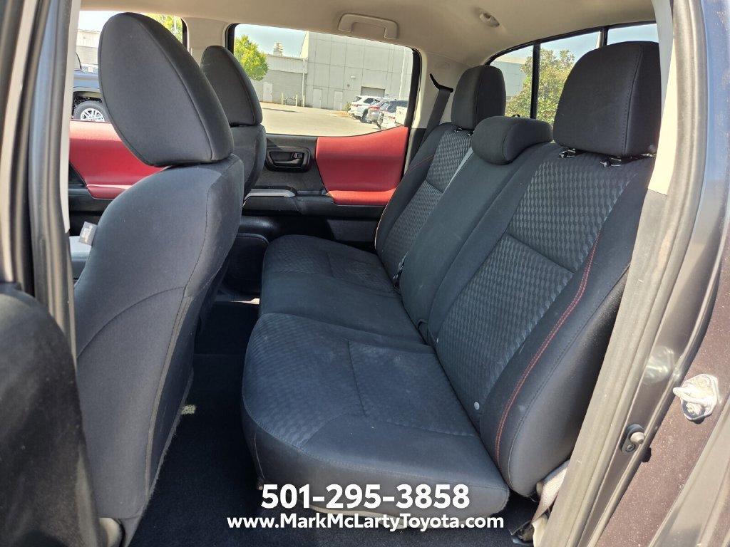 Used 2022 Toyota Tacoma SR5 AWD/4WD image 10
