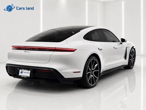 Used 2025 Porsche Taycan RWD image 2
