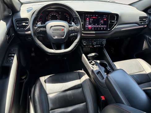 Used 2024 Dodge Durango GT RWD image 15