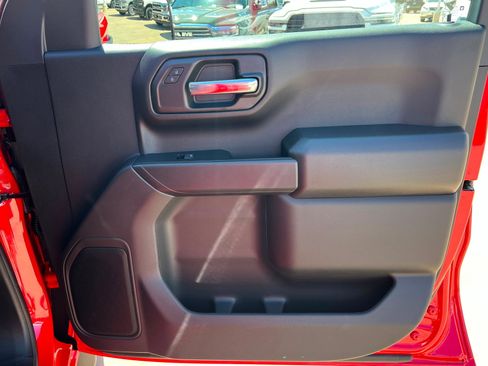 New 2026 Chevrolet Silverado 1500 Custom w/ LPO, Dark Essentials Package AWD/4WD image 23