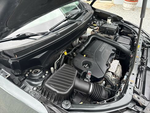 Used 2018 Chevrolet Equinox LT image 26