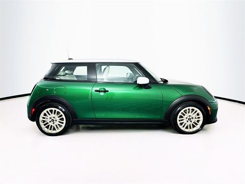 Certified 2025 MINI Cooper S image 8