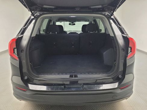 Used 2018 GMC Terrain SLE FWD image 29