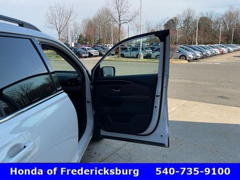 Certified 2025 Honda Pilot Elite image 20