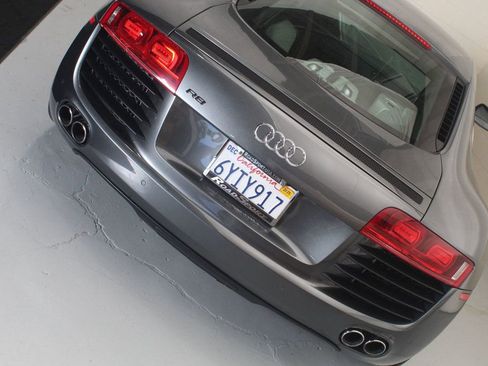 Used 2008 Audi R8 V8 image 10
