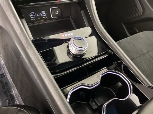 Used 2023 Jeep Grand Cherokee Altitude image 36