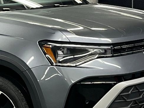 New 2026 Volkswagen Taos SE AWD/4WD image 42