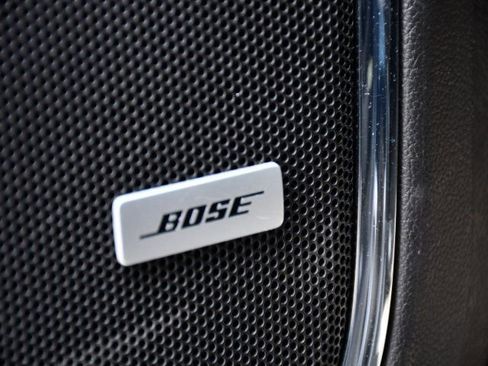 Used 2018 Chevrolet Suburban LT image 11