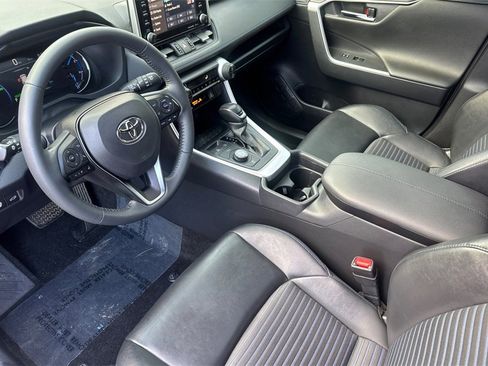 Certified 2021 Toyota RAV4 XSE w/ XSE Grade Weather Package image 9