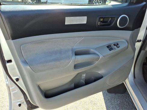 Used 2008 Toyota Tacoma 4x4 Access Cab V6 image 17