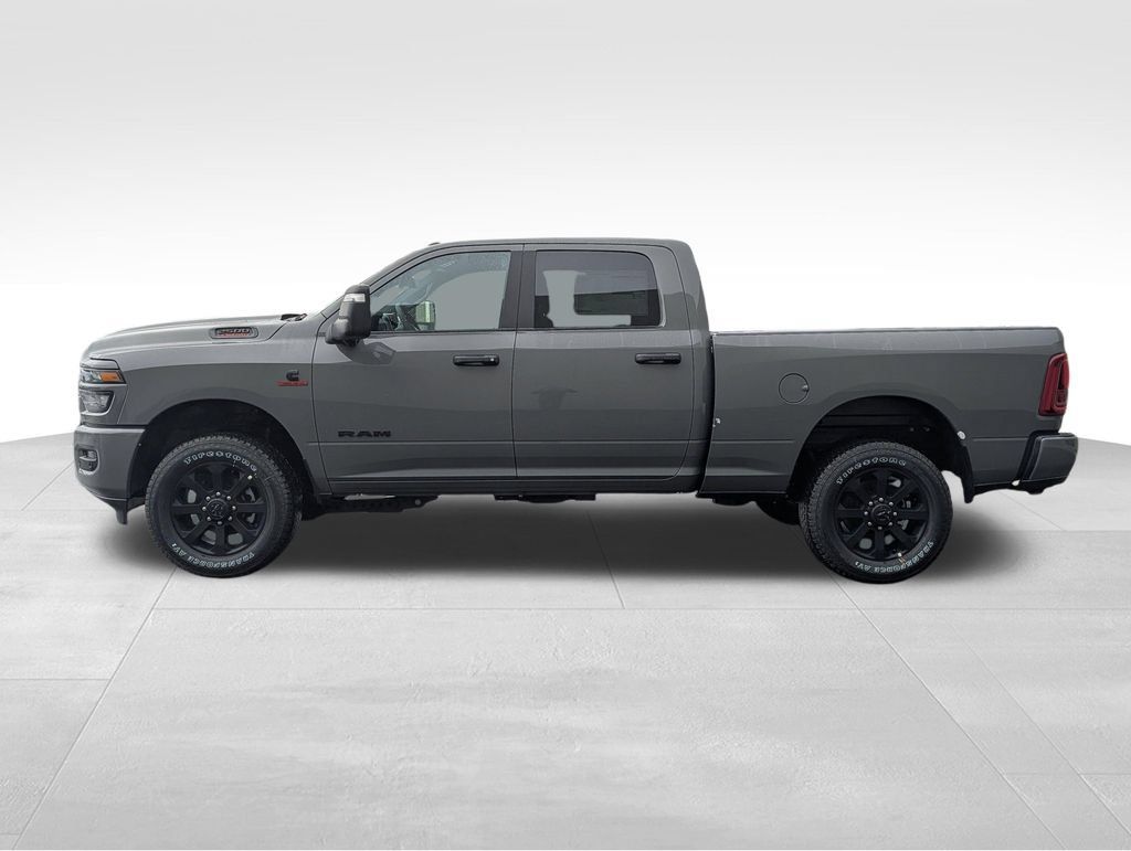 New 2026 RAM 2500 Big Horn AWD/4WD image 3