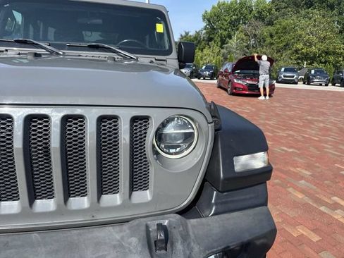 Used 2020 Jeep Wrangler Unlimited Sport S AWD/4WD image 22