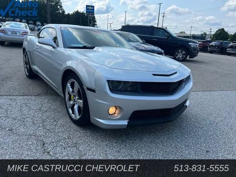 Used 2010 Chevrolet Camaro SS w/ RS Package RWD image 2