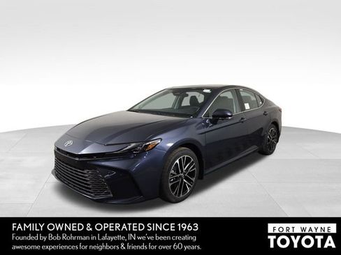 New 2026 Toyota Camry XLE image 3