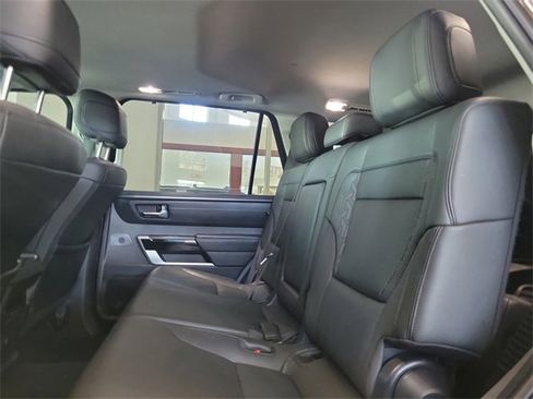 Used 2023 Toyota Sequoia Limited image 7