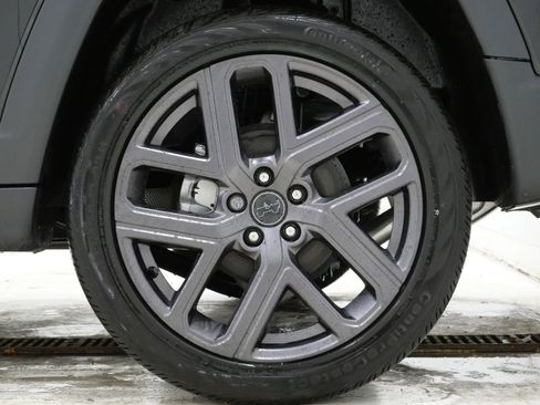 New 2026 Jeep Compass Limited image 9