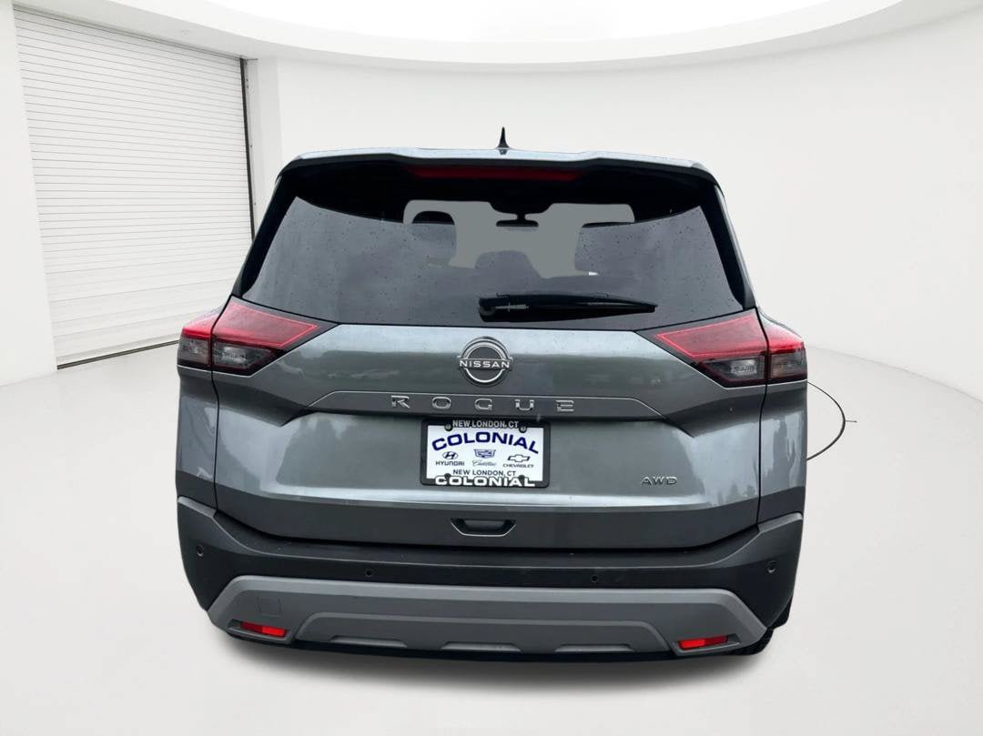 Used 2023 Nissan Rogue S AWD/4WD image 6