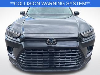 Used 2024 Toyota Grand Highlander XLE video 2