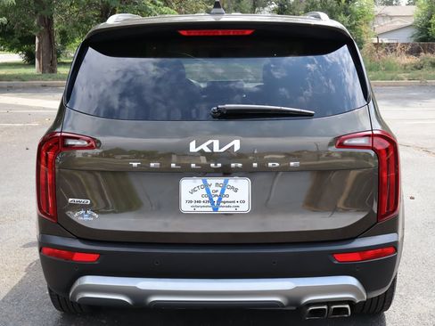 Used 2022 Kia Telluride S AWD/4WD image 6