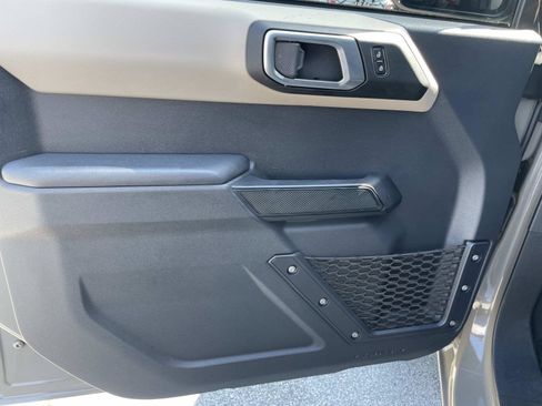 Used 2025 Ford Bronco Big Bend AWD/4WD image 17