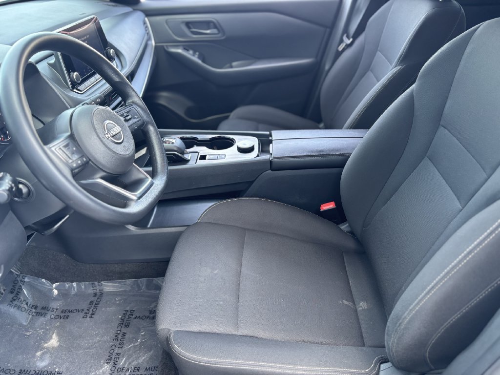 Used 2024 Nissan Rogue S AWD/4WD image 12