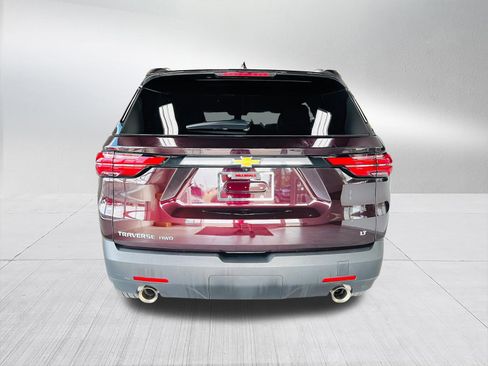 Used 2023 Chevrolet Traverse LT AWD/4WD image 7