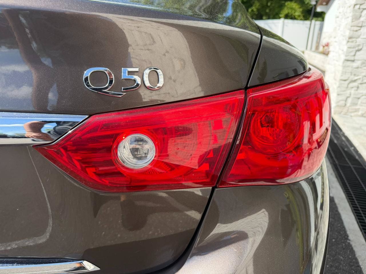Used 2014 INFINITI Q50 Premium w/ Technology Package RWD image 16