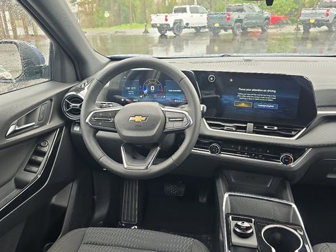 New 2026 Chevrolet Equinox LT image 20