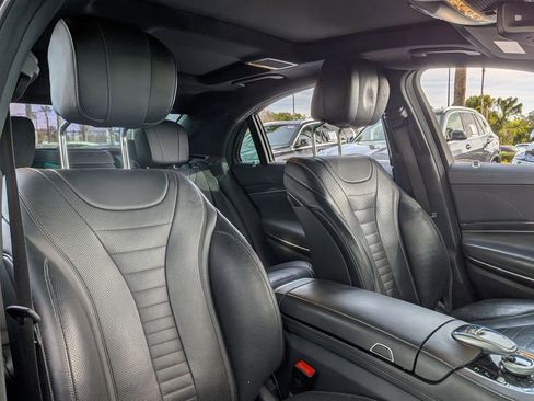Used 2020 Mercedes-Benz S 560 4MATIC Sedan image 14