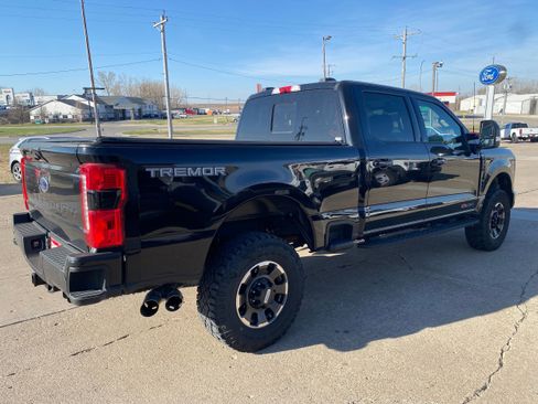 Used 2024 Ford F250 Lariat w/ Lariat Ultimate Package image 7