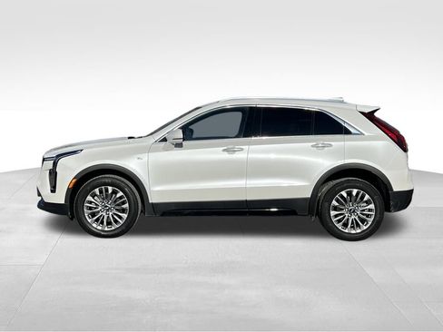 Certified 2024 Cadillac XT4 Premium Luxury image 4