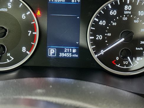 Used 2024 Nissan Sentra S FWD image 18