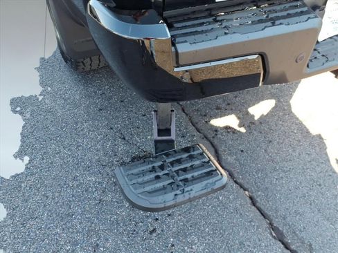 New 2026 Nissan Frontier PRO-4X w/ Tow Package image 11