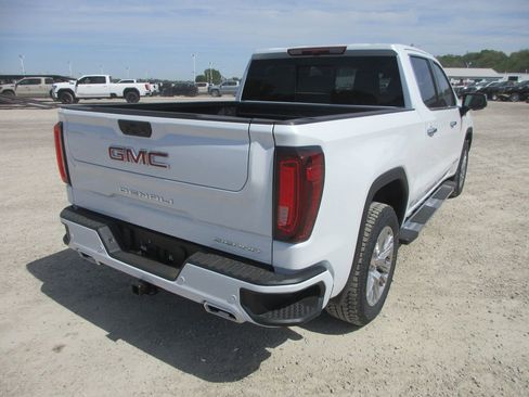 New 2026 GMC Sierra 1500 Denali AWD/4WD image 5