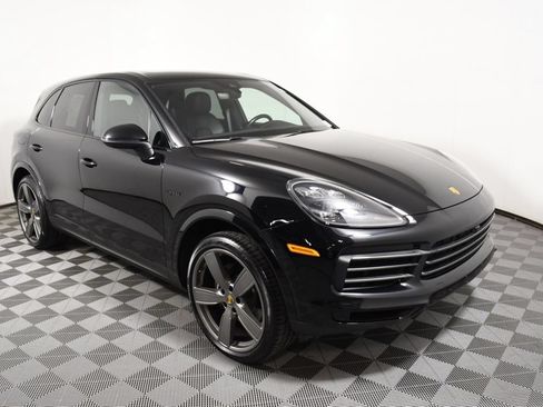 Used 2022 Porsche Cayenne Platinum Edition AWD/4WD image 8