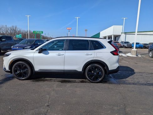 Used 2025 Honda CR-V Sport Touring image 6