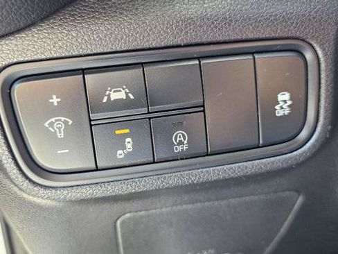 Used 2020 Kia Soul S FWD image 18