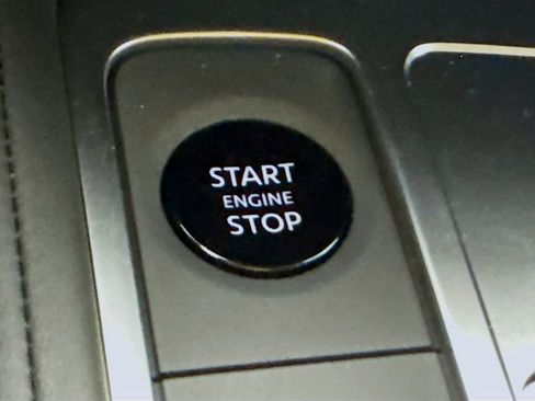 New 2026 INFINITI QX60 Luxe w/ Family Package image 19