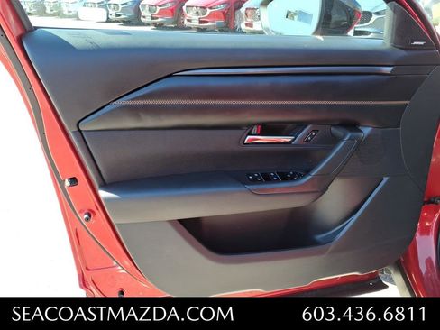Certified 2023 MAZDA CX-50 2.5 Turbo w/ Premium Plus Pkg AWD/4WD image 19